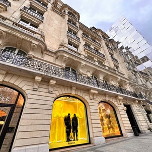 パリ　モンクレールお買い物　メンズ編　銀座のママの世界でお買い物✨の画像