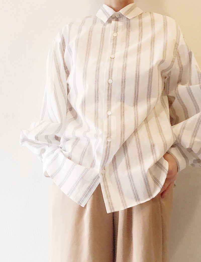 ◇ボリュームスリーブが女性らしく一枚でサマになるストライプシャツ◇ | KURUKURU - Toyonaka-