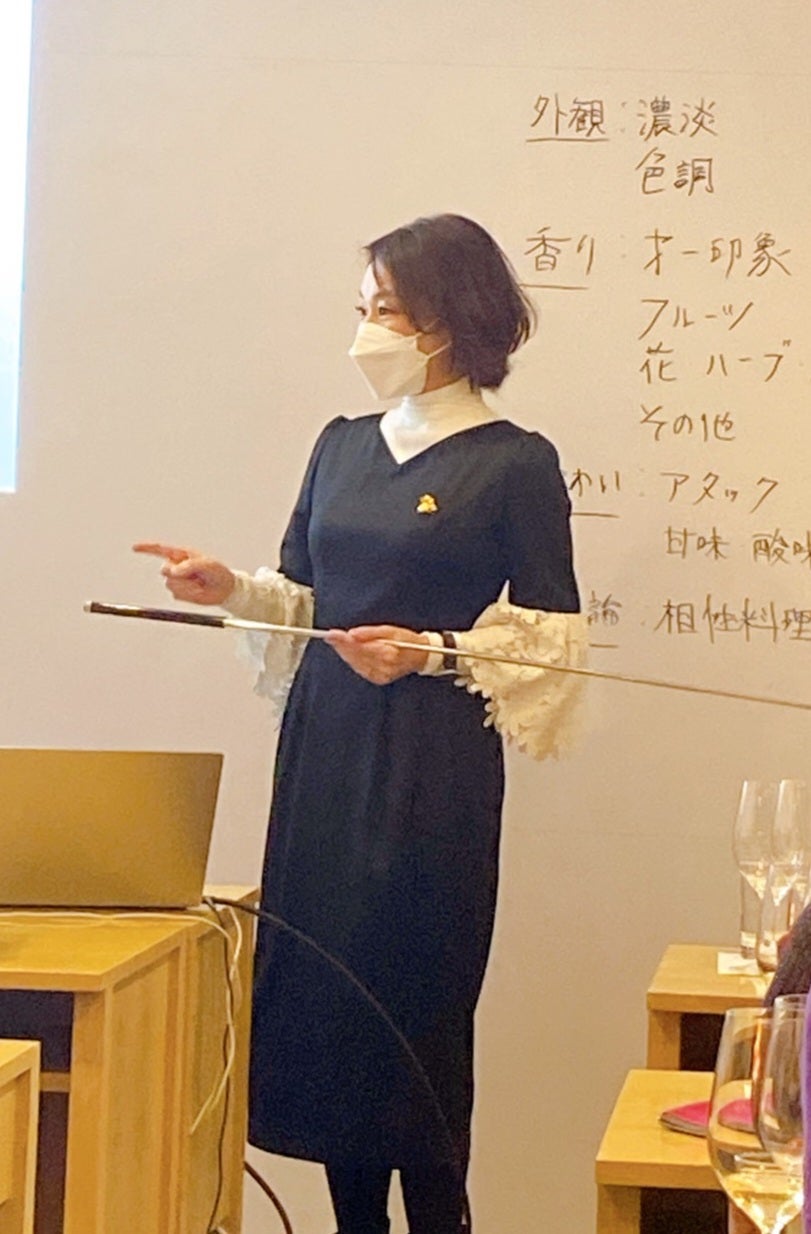 日本ソムリエ協会機関誌「sommelier」マデイラセミナーレポート。 小林麻美子の「ワインを学ぼう」