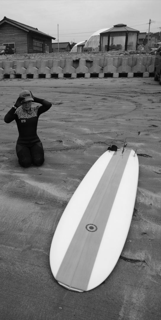 小波でも遊べるロングボード鳶注意⚠日本海サーフィン#2000_01