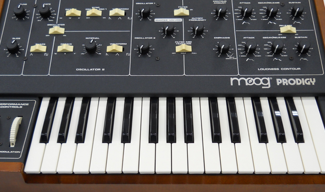 MOOG PRODIGY 修理の思い出 オーバーホール | Vintage Five State MOOG PRODIGY 修理の思い出 オーバーホール | Vintage Five State