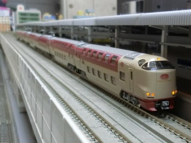 KATO「２８５系サンライズエクスプレス（夜行仕様）」 | きままな鉄道模型