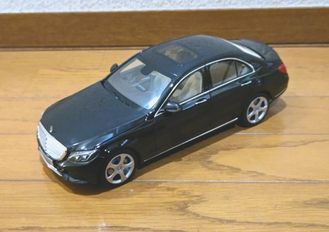 ノレブ 1/18 メルセデス・ベンツ Cクラス (特注品) | kendeen ノレブ 1/18 メルセデス・ベンツ Cクラス (特注品) | kendeen