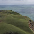 【北海道・釧路】尻羽岬（しれぱみさき）なだらかな丘と断崖絶壁の秘境スポット　　ようかんパン