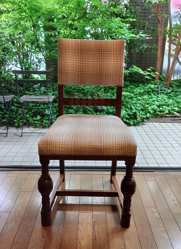 椅子の修復事例：アンティークチェア6脚   東京の高級アンティーク家具