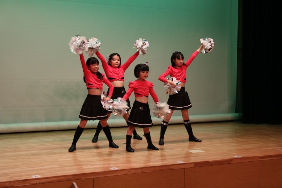 ダンススタジオROOTS第2回発表会の記事画像