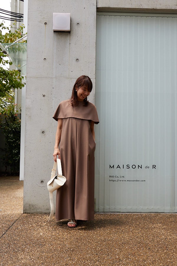 シームタックワンピース着画(キャメル) | maison de R