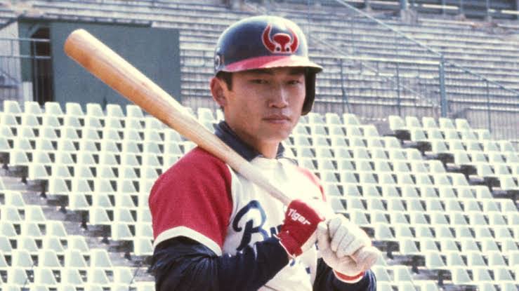 近鉄バファローズのユニフォームを語る① ユニフォームを語る 近鉄バファローズのユニフォームを語る① ユニフォームを語る