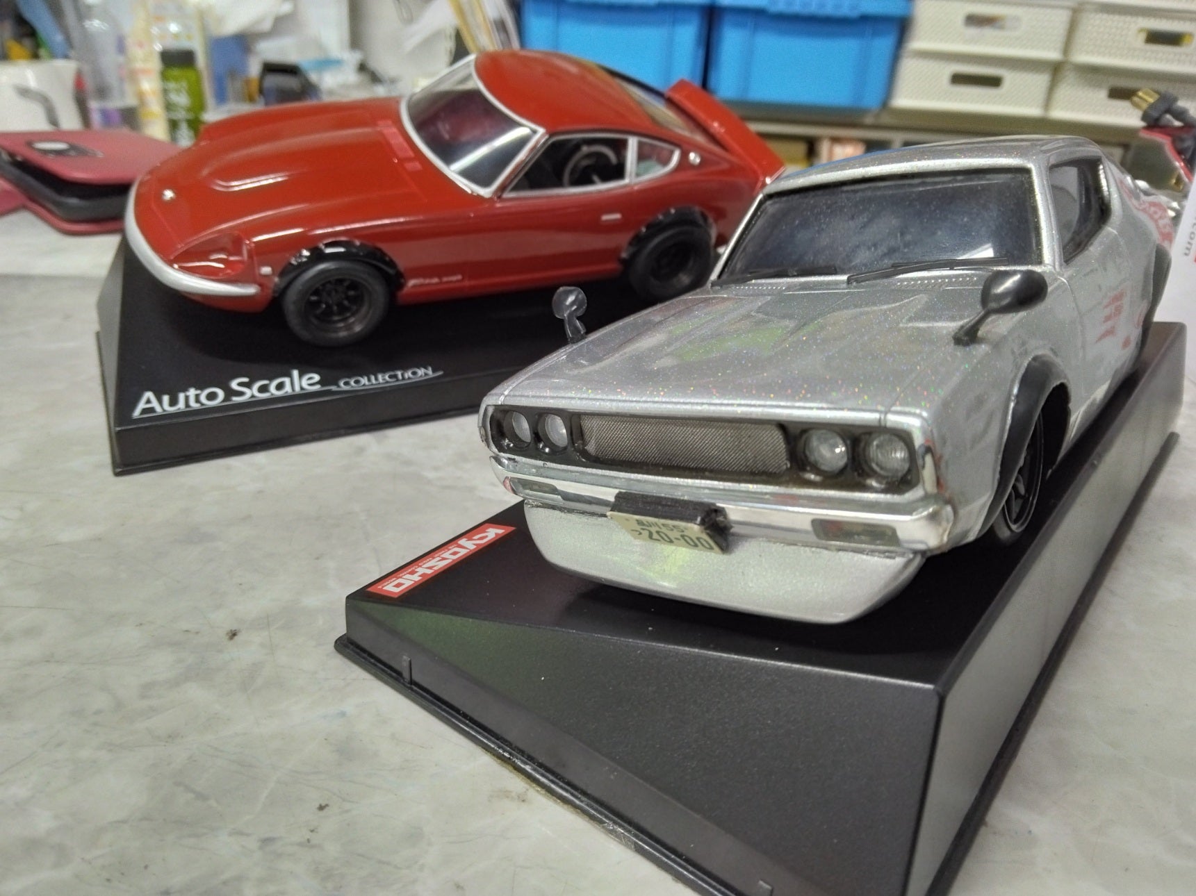 ミニッツAWD レディーセット1台お買い上げの方にプラモで作った
