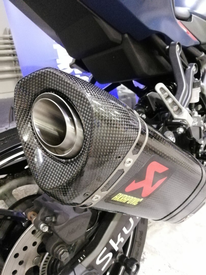 zx25r AKRAPOVIC:アクラポビッチ その2 取り付け | tatami