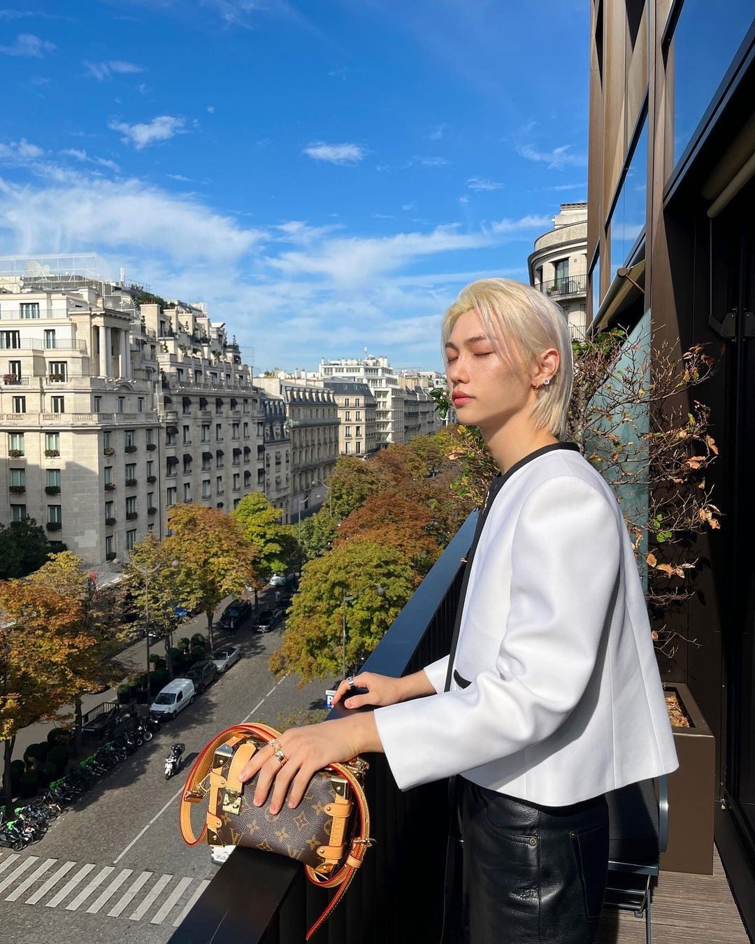Skz Spring SKZ Felix Louis Vuitton Spring-Summer 2024 | ♪雨に唄えば ♪