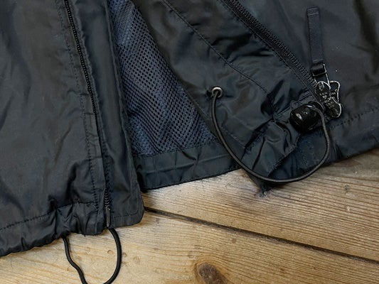 ISSEY MIYAKE MEN パラシュートフードジャケット始めブランド ISSEY MIYAKE MEN パラシュートフードジャケット始めブランド