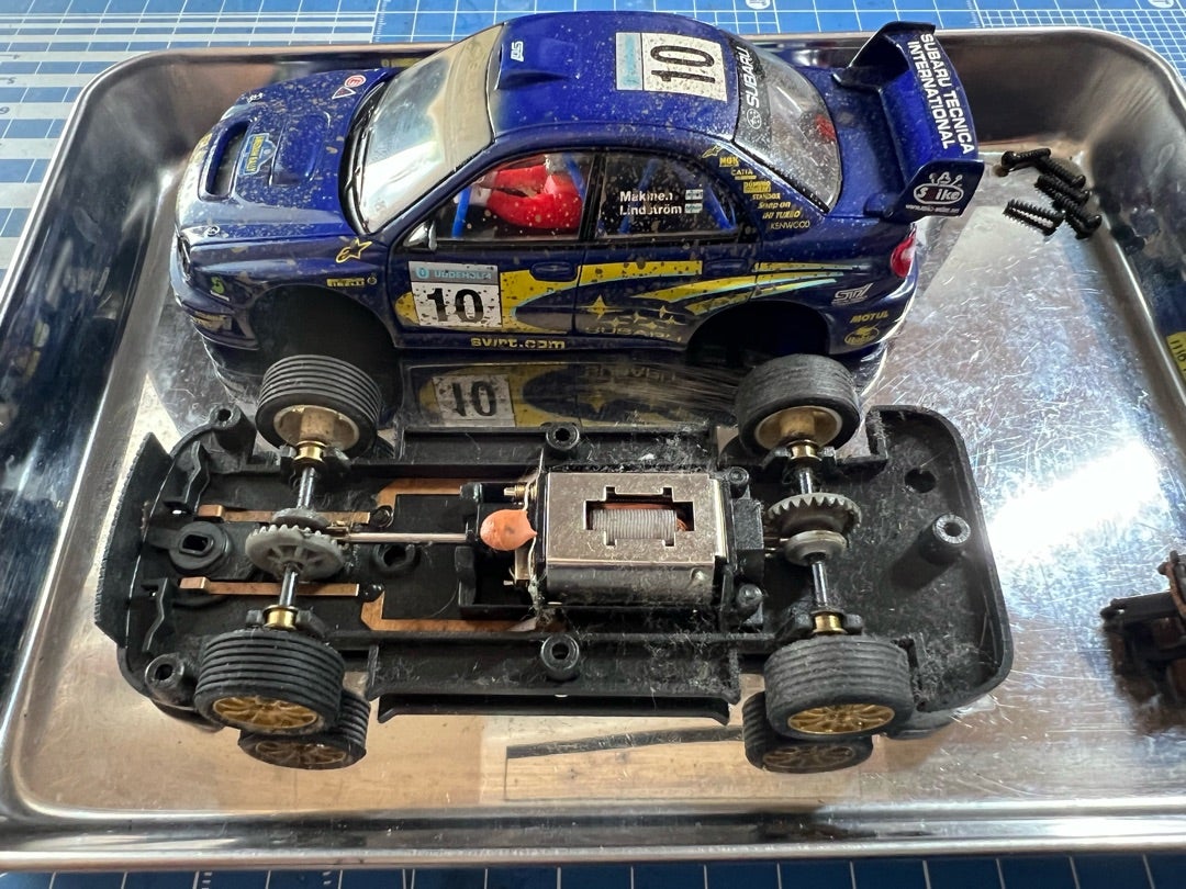 スロットカーを走らせてみたよ! | 1/8 トドロキロードエース マニア スロットカーを走らせてみたよ! | 1/8 トドロキロードエース マニア