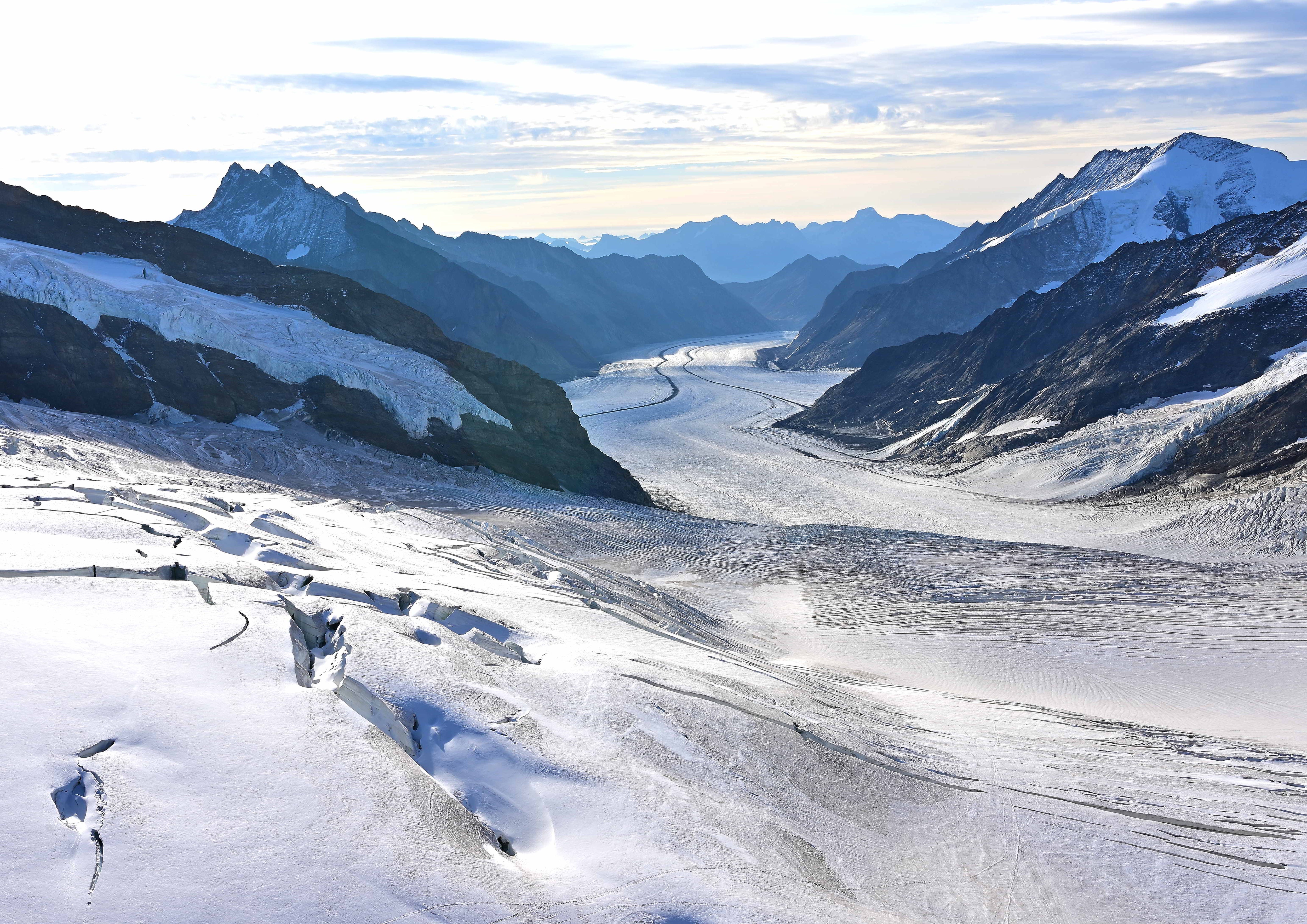 ヨーロッパアルプス最長の「アレッチ氷河」（その8） | コウイキ3100の