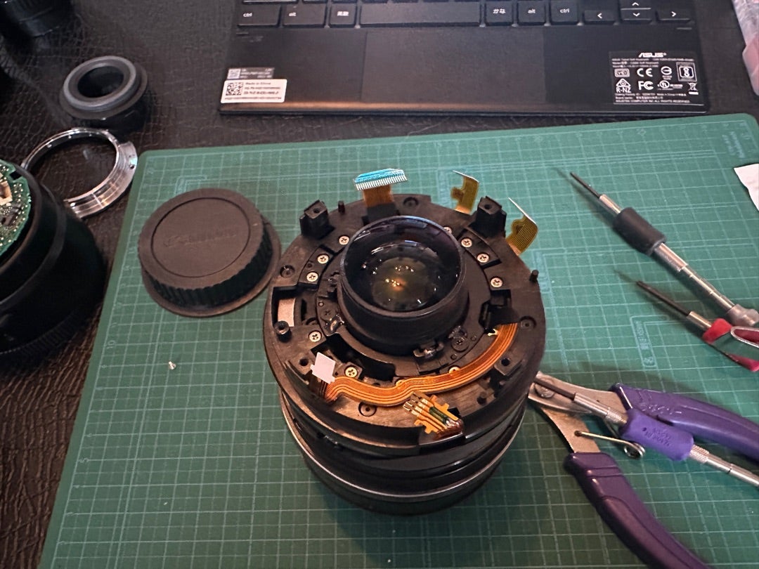 EF-S 17-85mm f4-5.6IS USM整備記録 | ほぼジャンクな機材で綴る EF-S 17-85mm f4-5.6IS USM整備記録 | ほぼジャンクな機材で綴る