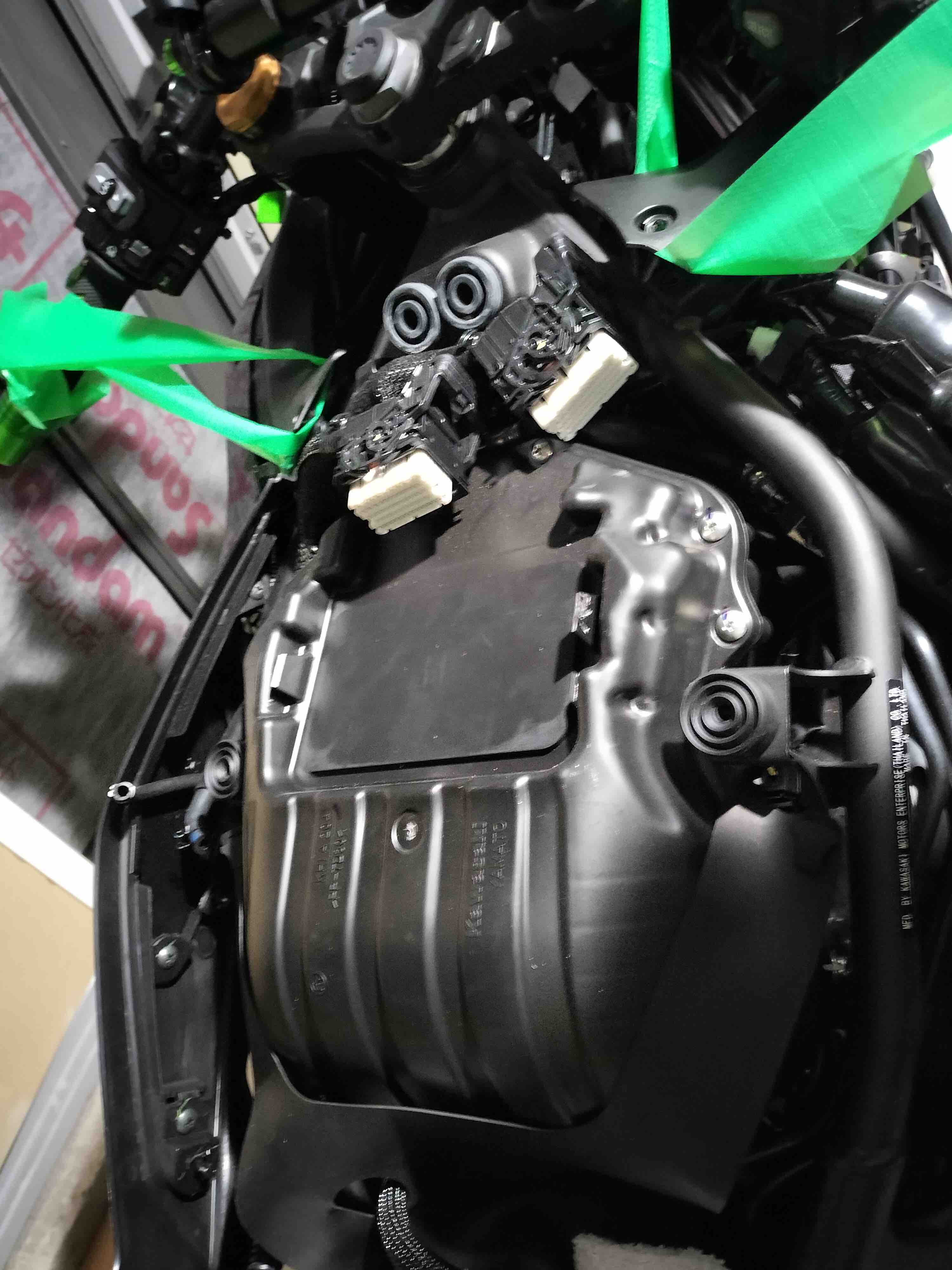 ZX-4RR】MotoJPでECU書換えしました。低速グズり問題解決と感動 ZX-4RR】MotoJPでECU書換えしました。低速グズり問題解決と感動