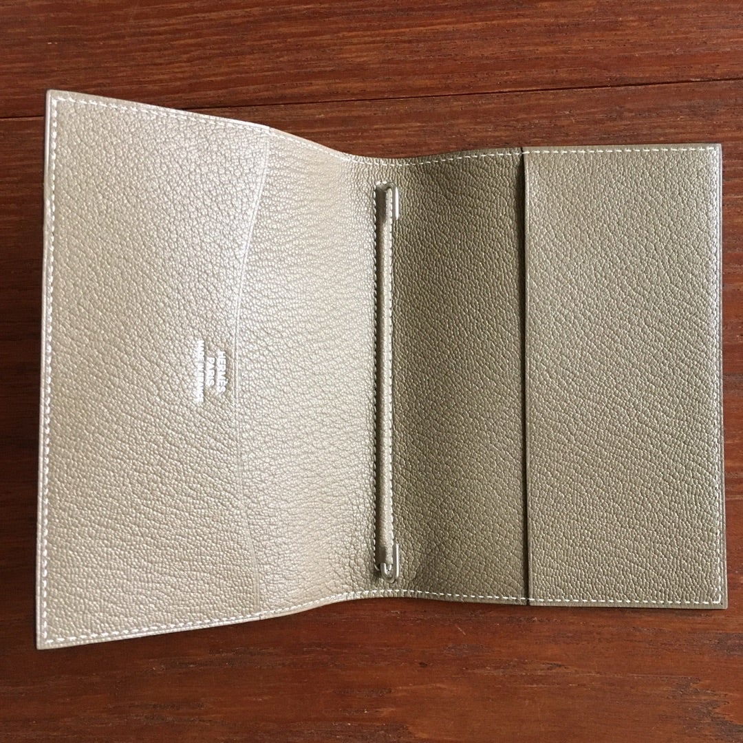 エルメスの手帳カバーを買いました | エルメス沼のほとりで エルメスの手帳カバーを買いました | エルメス沼のほとりで