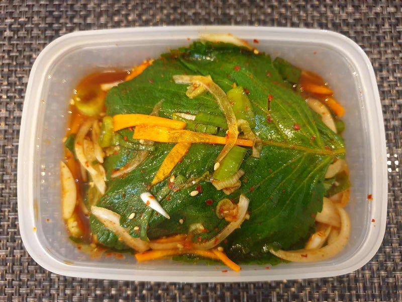 本牧 韓国料理IRIWA エゴマの葉キムチ