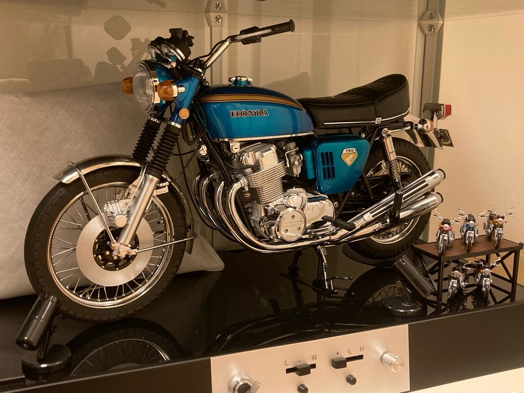 デアゴスティーニ 1/4 ホンダCB750 再販 | ~⑥wheels Life~ デアゴスティーニ 1/4 ホンダCB750 再販 | ~⑥wheels Life~