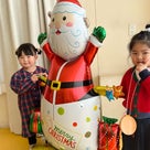 鶴川、能ヶ谷のクリスマスリトミック、1歳から年少さんまで笑顔！の記事より