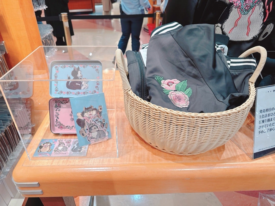 ①TDR【ディズニーストア】ヒグチユウコ✖️ルシファー販売状況 ①TDR【ディズニーストア】ヒグチユウコ✖️ルシファー販売状況