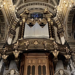 画像 サンタ・マルゲリータ：大聖堂でコンサートを聴く、美しい時間 の記事より 6つ目