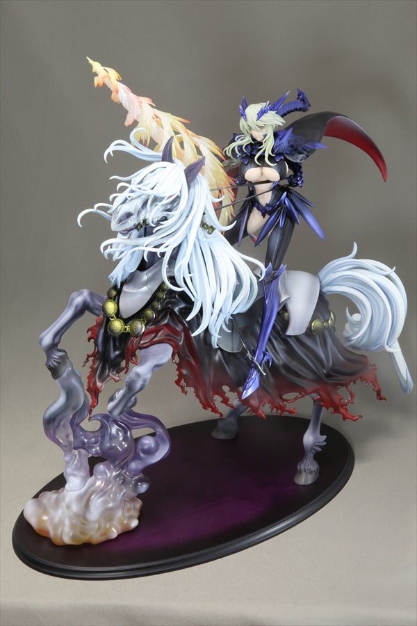 FGO ランサー アルトリア ペンドラゴン オルタ 第三再臨 FGO ランサー アルトリア ペンドラゴン オルタ 第三再臨
