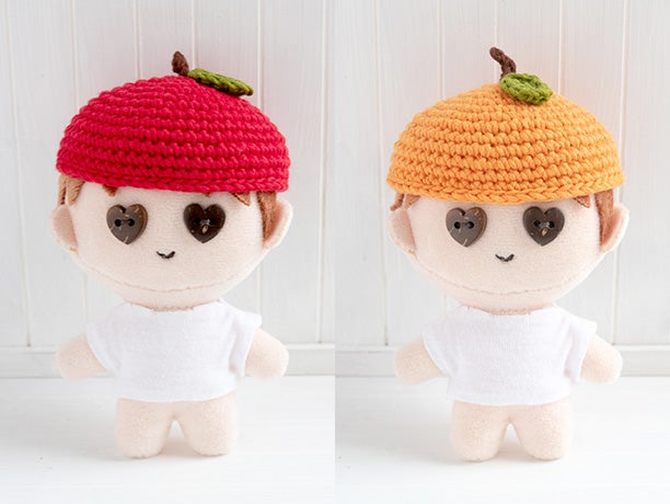 ぬいぐるみのためのりんご帽子とオレンジ帽子｜alphadorn