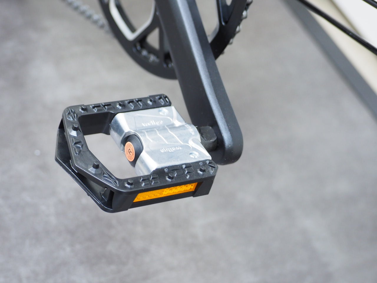 DAHON(ダホン) K3 限定のマットブラックシルバーカラー入荷です DAHON(ダホン) K3 限定のマットブラックシルバーカラー入荷です