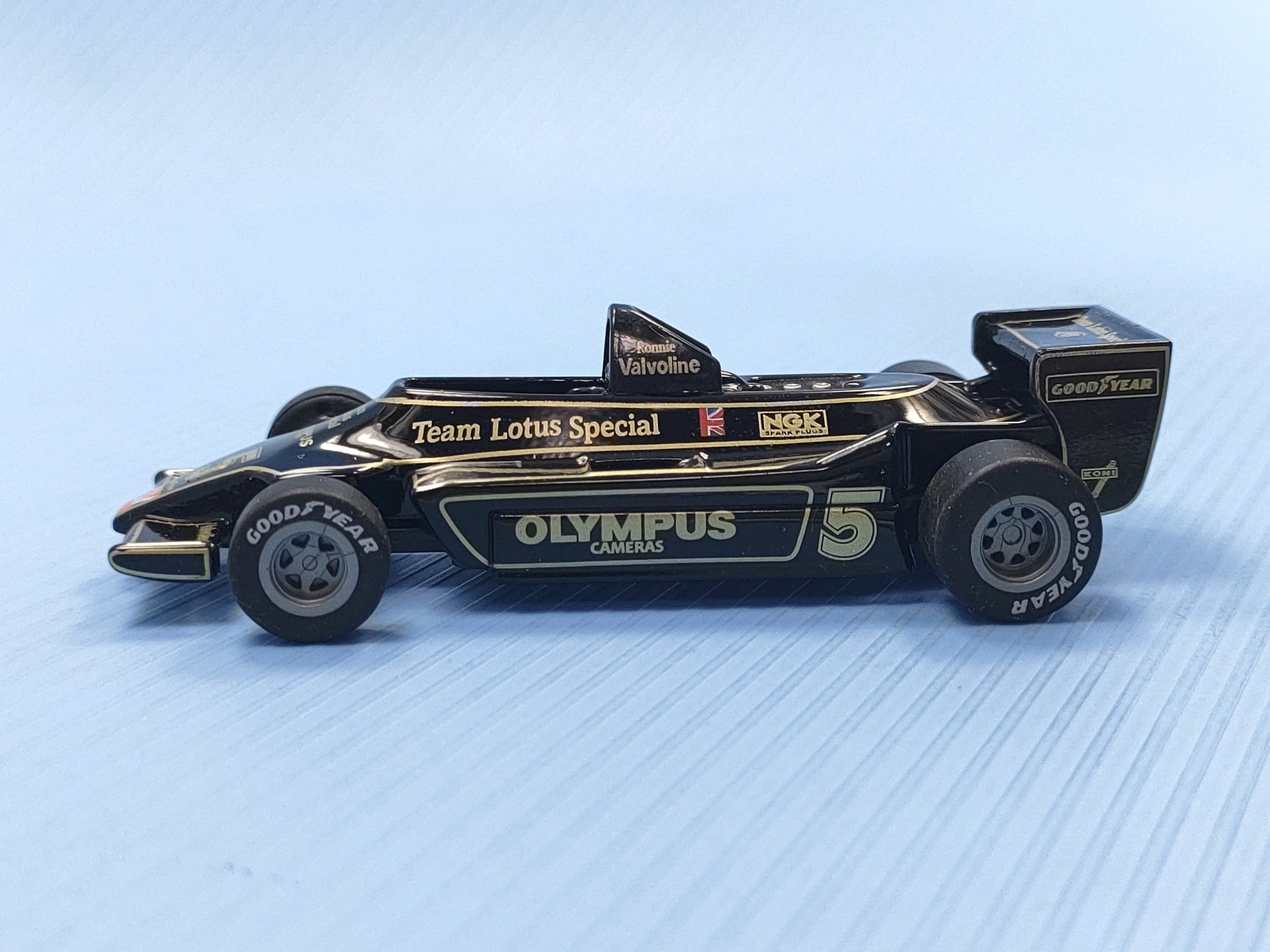 1978 Team Lotus 79 #5 (ブラック) | ミニカーときどきミニカー