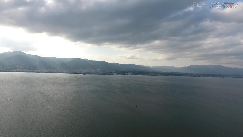 観光旅行の絶景ドローン空撮｜神秘的で綺麗な景色の琵琶湖 滋賀県草津市