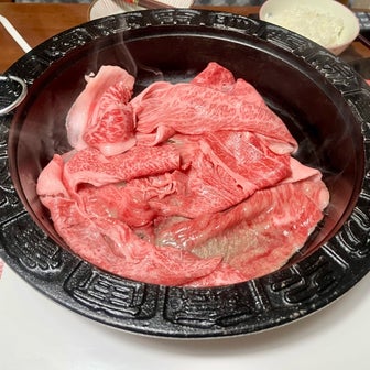 ちょっとお高めのお肉ですき焼き〜 ^ ^