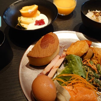 メルキュール羽田空港の朝食とムダに広い空間が勿体ない件