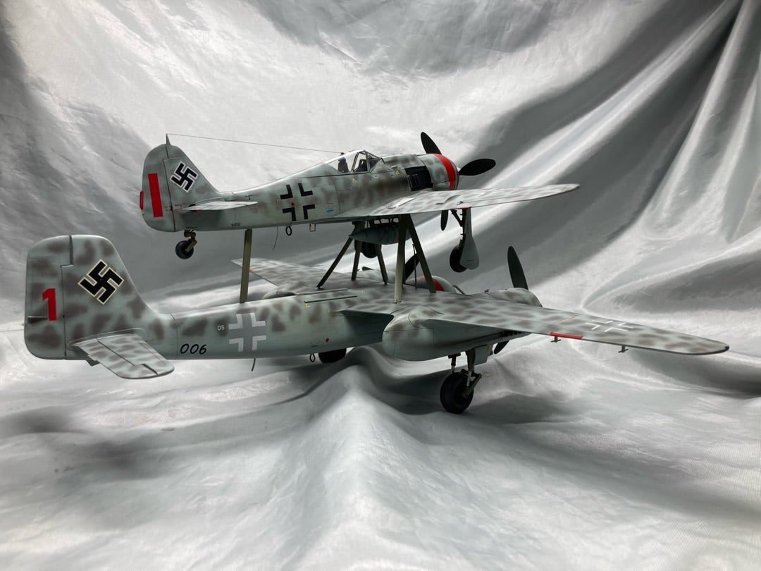 レベル 1/48 ドイツ空軍 ミステルV Ta154&Fw190 完成 | hobby-hobby レベル 1/48 ドイツ空軍 ミステルV Ta154&Fw190 完成 | hobby-hobby