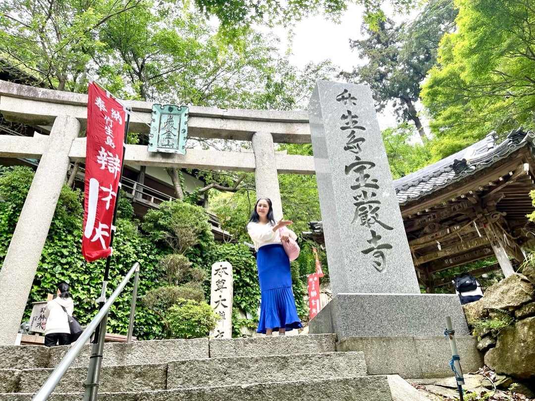 滋賀県・竹生島宝厳寺開創1300年記念!御本尊大弁財天様御 滋賀県・竹生島宝厳寺開創1300年記念!御本尊大弁財天様御