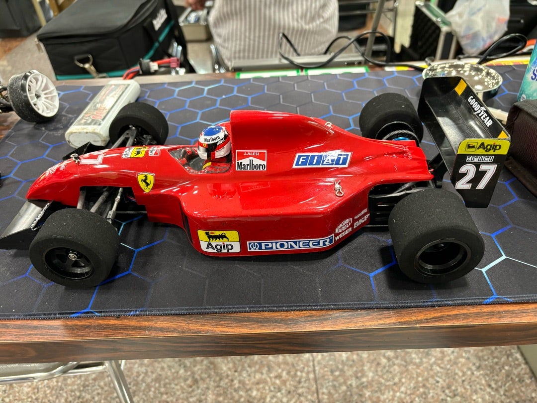 京商 流産 ミニッツ F1 フォーミュラーカー用 Fナックル3 京商 流産 ミニッツ F1 フォーミュラーカー用 Fナックル3
