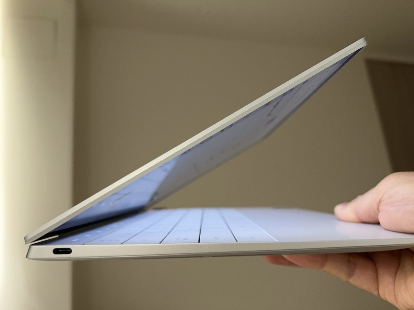スリムでハイエンドな6Eラップトップ! DELL XPS 13 Plus (9320 スリムでハイエンドな6Eラップトップ! DELL XPS 13 Plus (9320