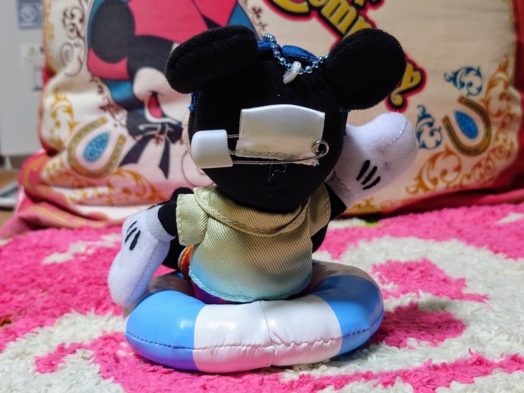 Suisui Summer のミッキー&ミニーぬいぐるみバッジ Suisui Summer のミッキー&ミニーぬいぐるみバッジ