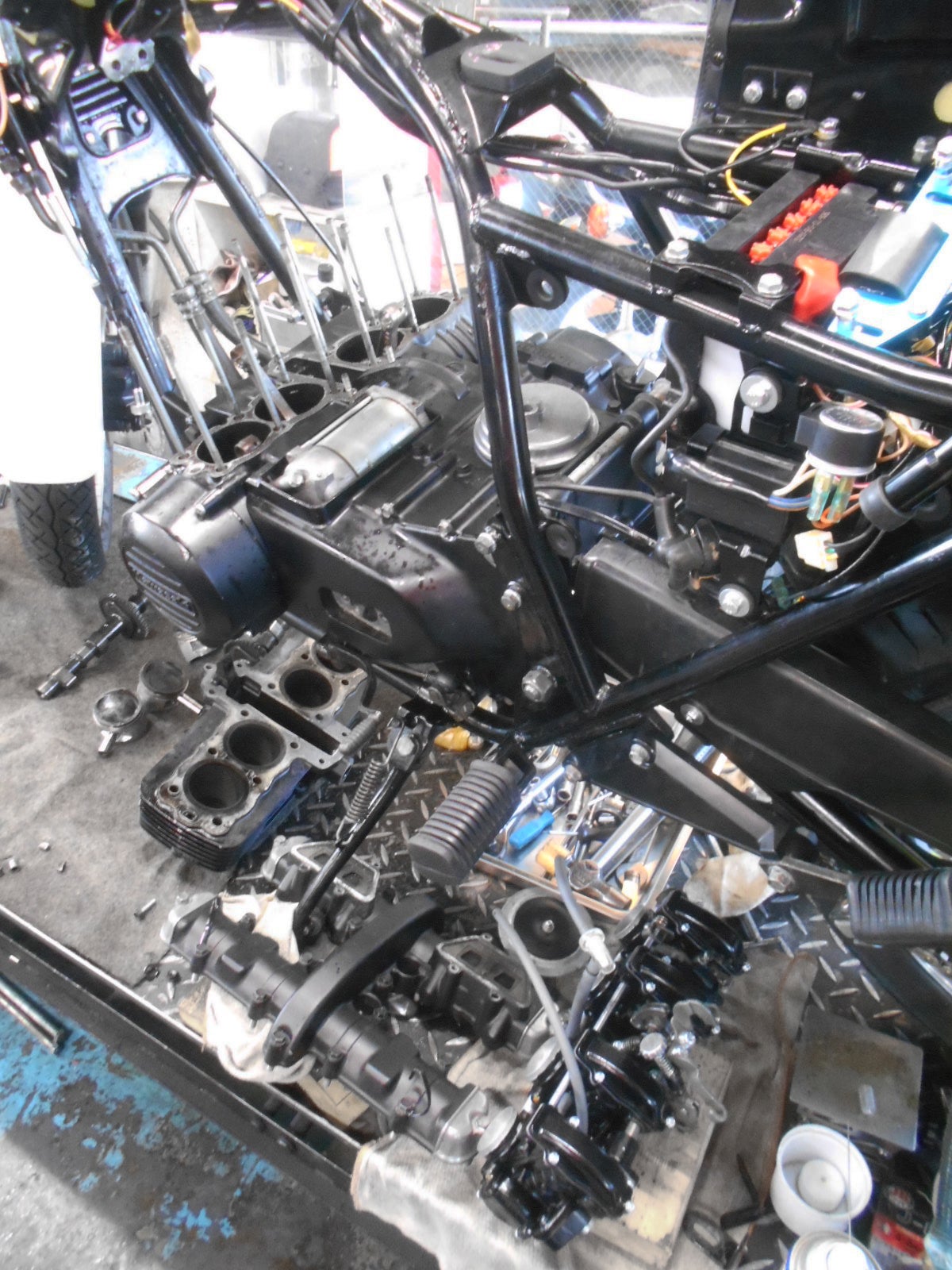 空冷最強角Zっ!! カワサキ Z550D1 神奈川県 清水様、St4整備中 空冷最強角Zっ!! カワサキ Z550D1 神奈川県 清水様、St4整備中