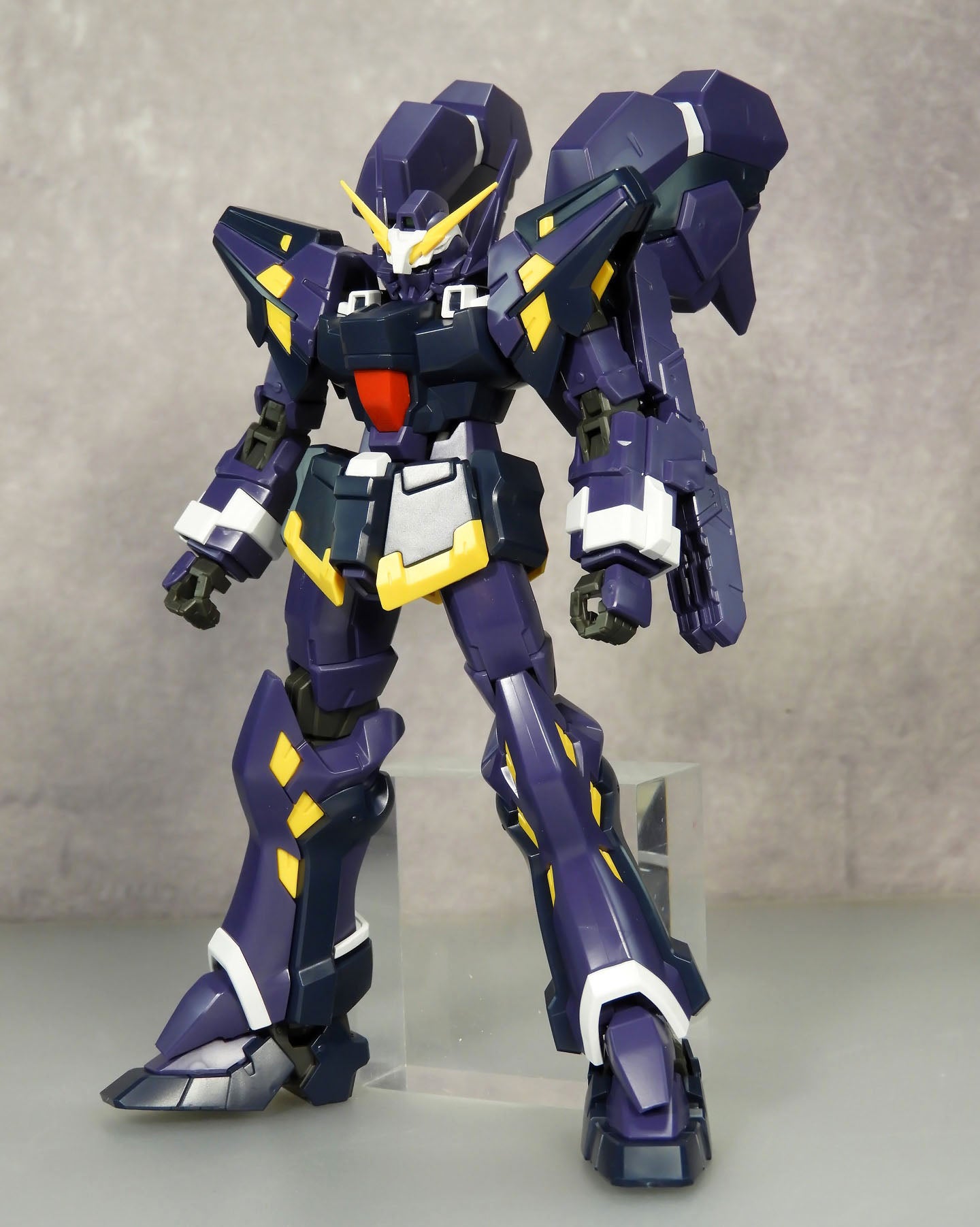 プレミアムバンダイ限定 HG ヒュッケバインボクサー 素組み プレミアムバンダイ限定 HG ヒュッケバインボクサー 素組み
