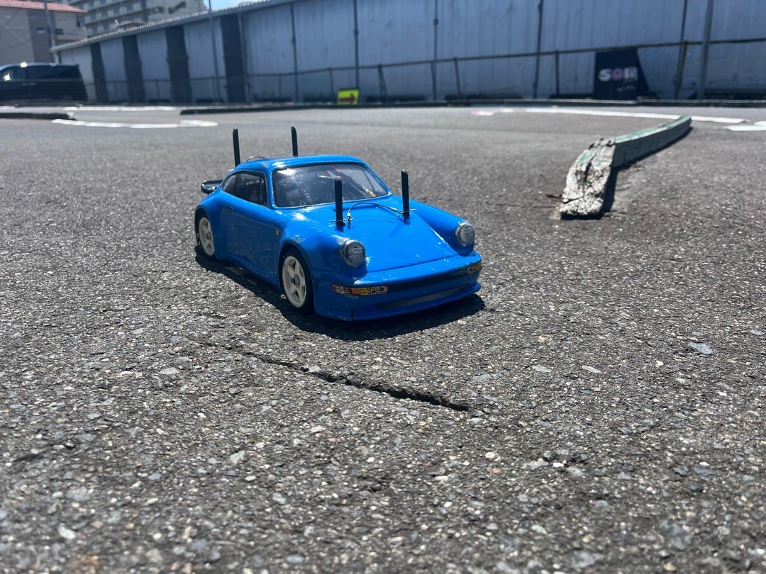 M07 S寸仕様の見直し ミニクーパーボディを搭載 | KAZ A800R ラジコン