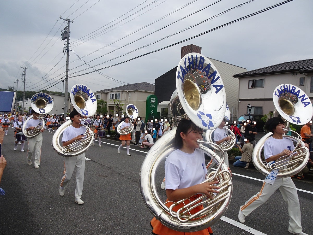 京都橘高校吹奏楽部(オレンジの悪魔)常滑市制70周年記念パレード 京都橘高校吹奏楽部(オレンジの悪魔)常滑市制70周年記念パレード