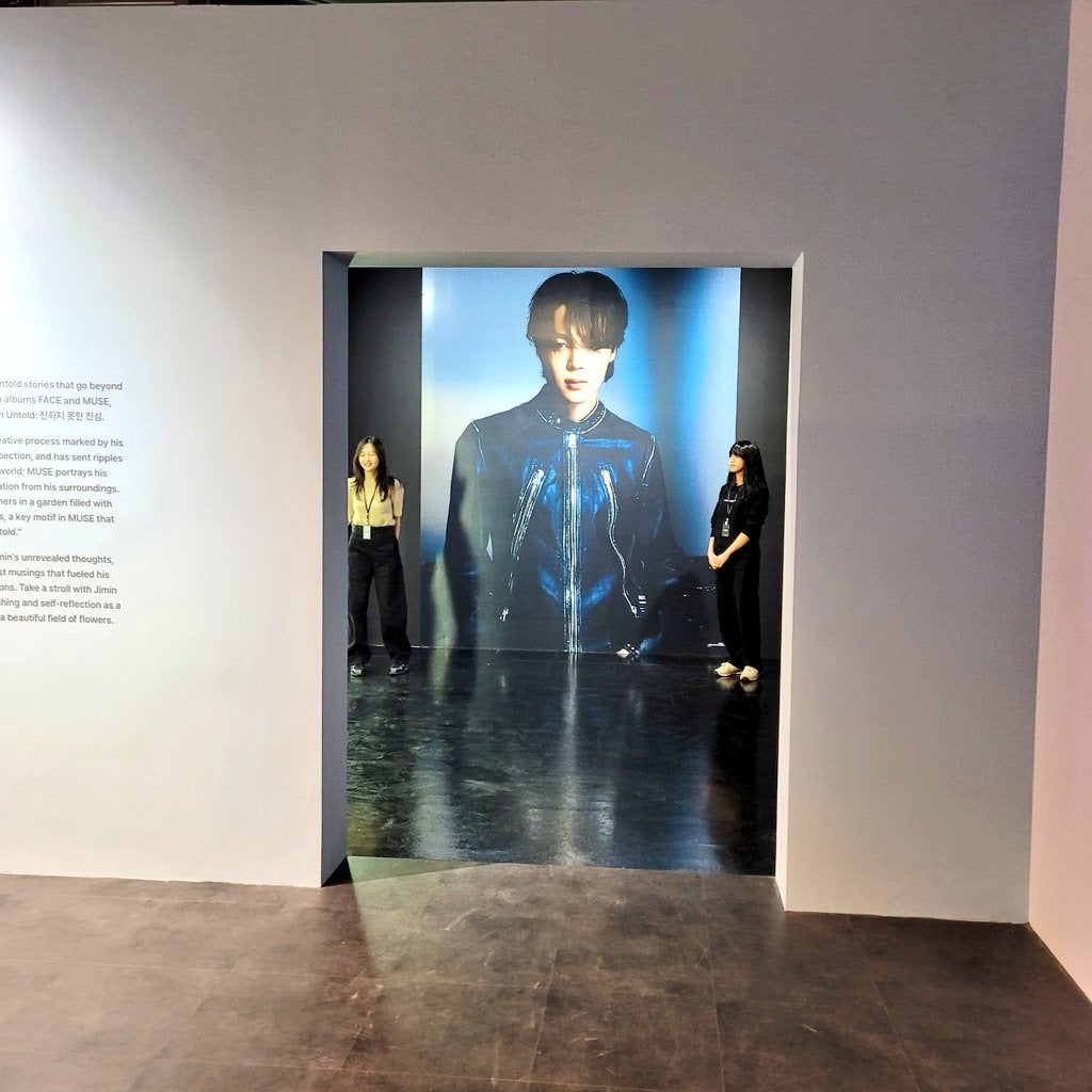 ジミン展示会【The Truth Untold】うらやまぢぃ♡チャムチ兄さん ジミン展示会【The Truth Untold】うらやまぢぃ♡チャムチ兄さん