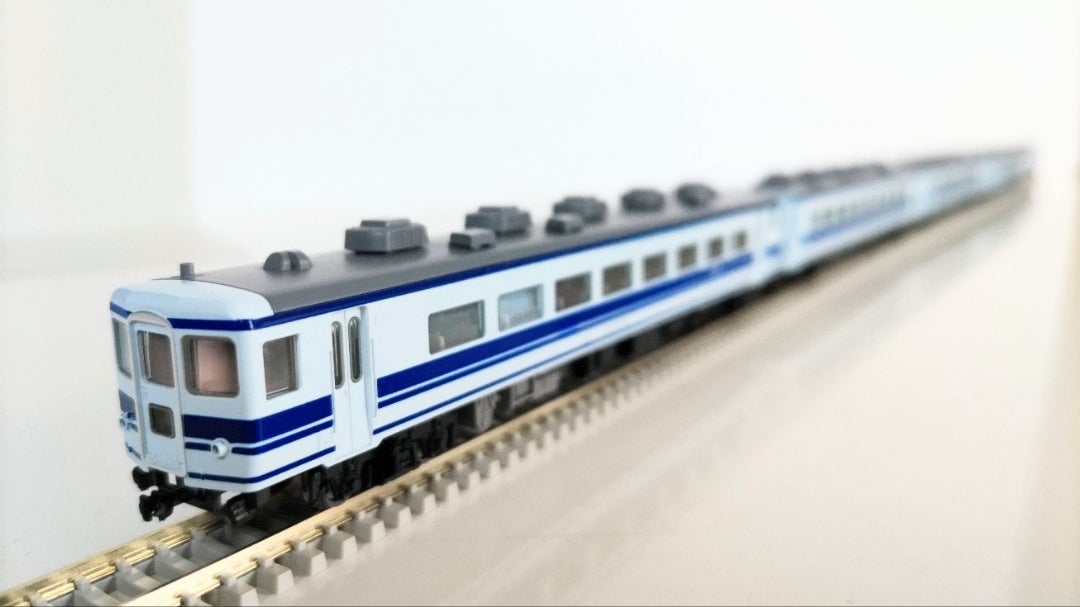 TOMIX 98913【限定品】14-700系客車(ユーロライナー色・黒色床下 TOMIX 98913【限定品】14-700系客車(ユーロライナー色・黒色床下