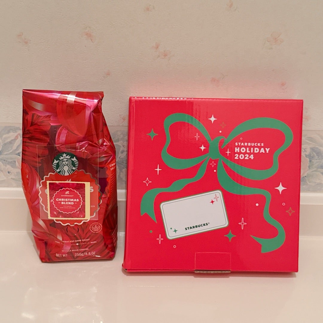スタバ クリスマスノベルティーのお皿が届いたよ♪ | うฅ•ﻌ•ฅみ スタバ クリスマスノベルティーのお皿が届いたよ♪ | うฅ•ﻌ•ฅみ