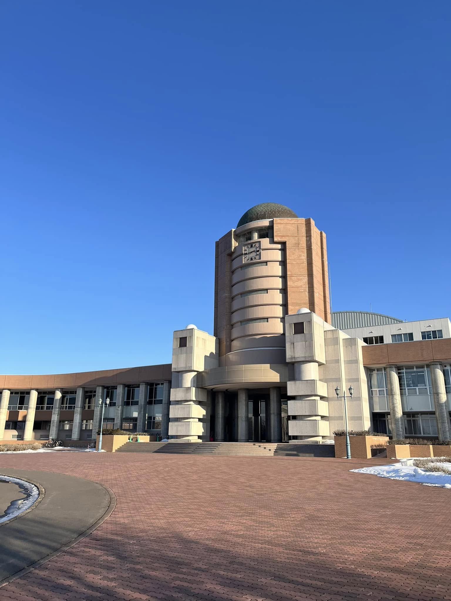 釧路 公立 大学 図書館