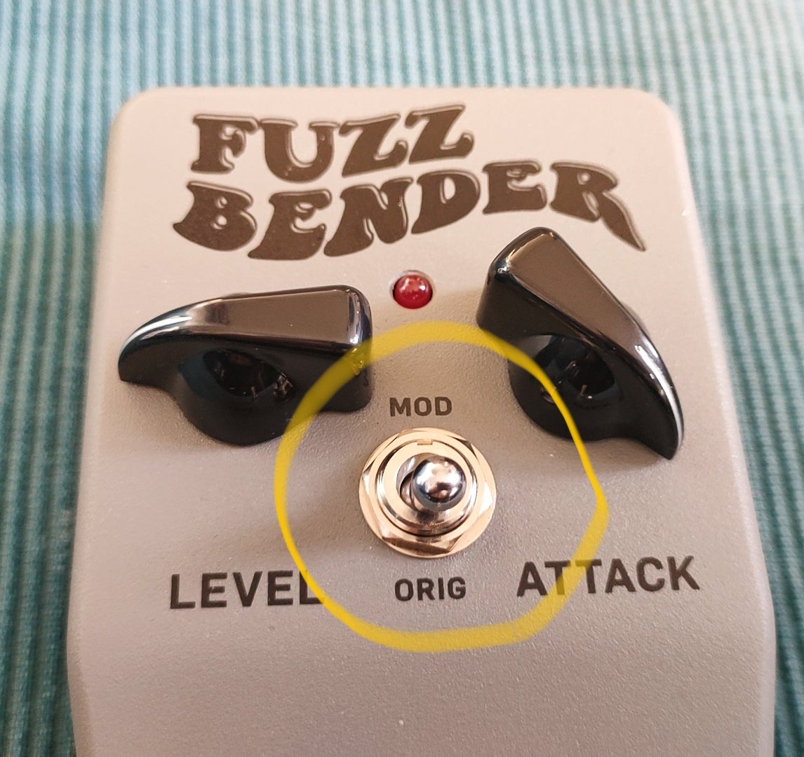 動画up】激安 BEHRINGER FUZZ BENDER ベリンガーファズレビュー 動画up】激安 BEHRINGER FUZZ BENDER ベリンガーファズレビュー