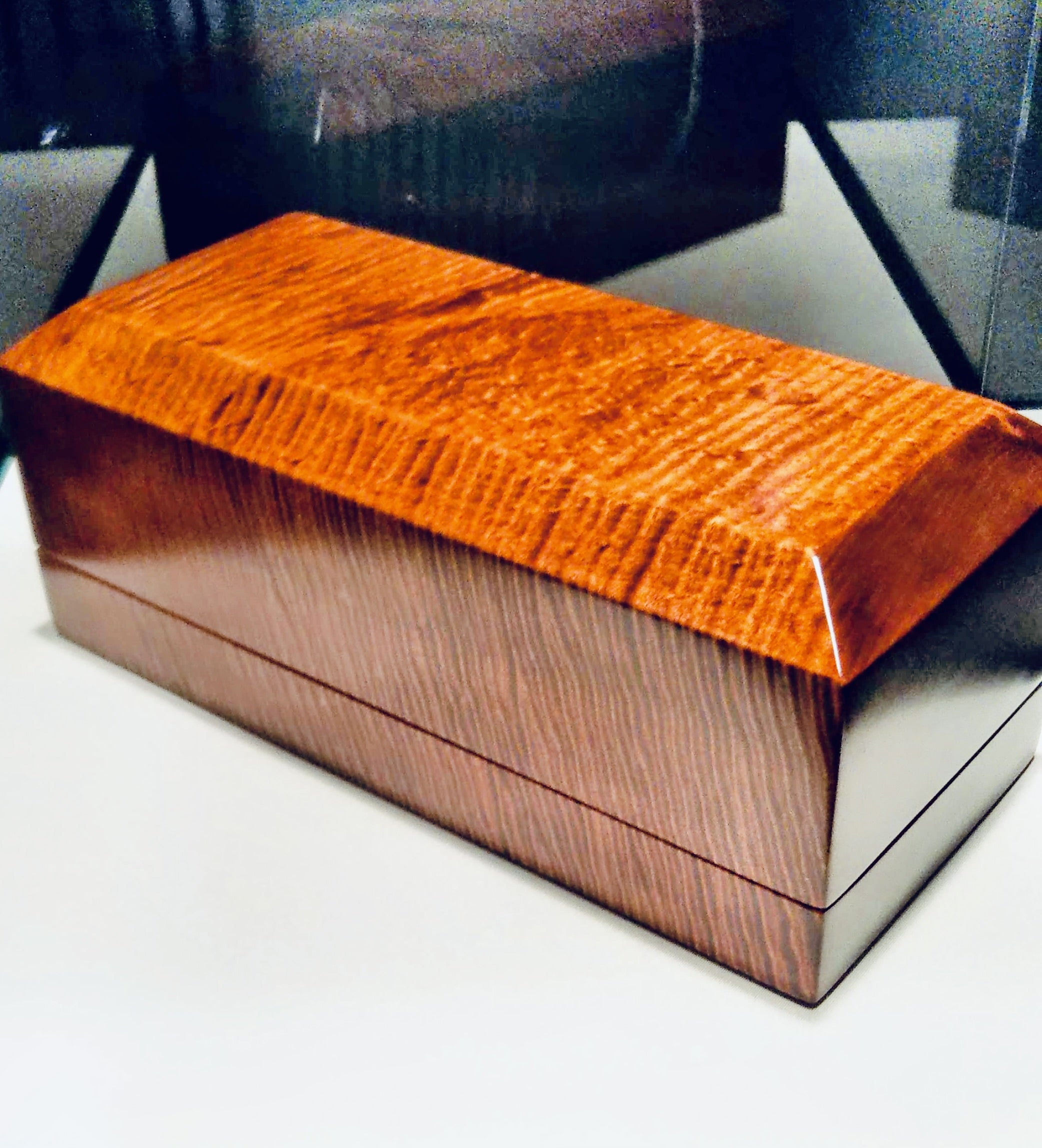 黒田辰秋 《栃杢拭漆手箱》他 1970年 @東京国立近代美術館 常設 黒田辰秋 《栃杢拭漆手箱》他 1970年 @東京国立近代美術館 常設