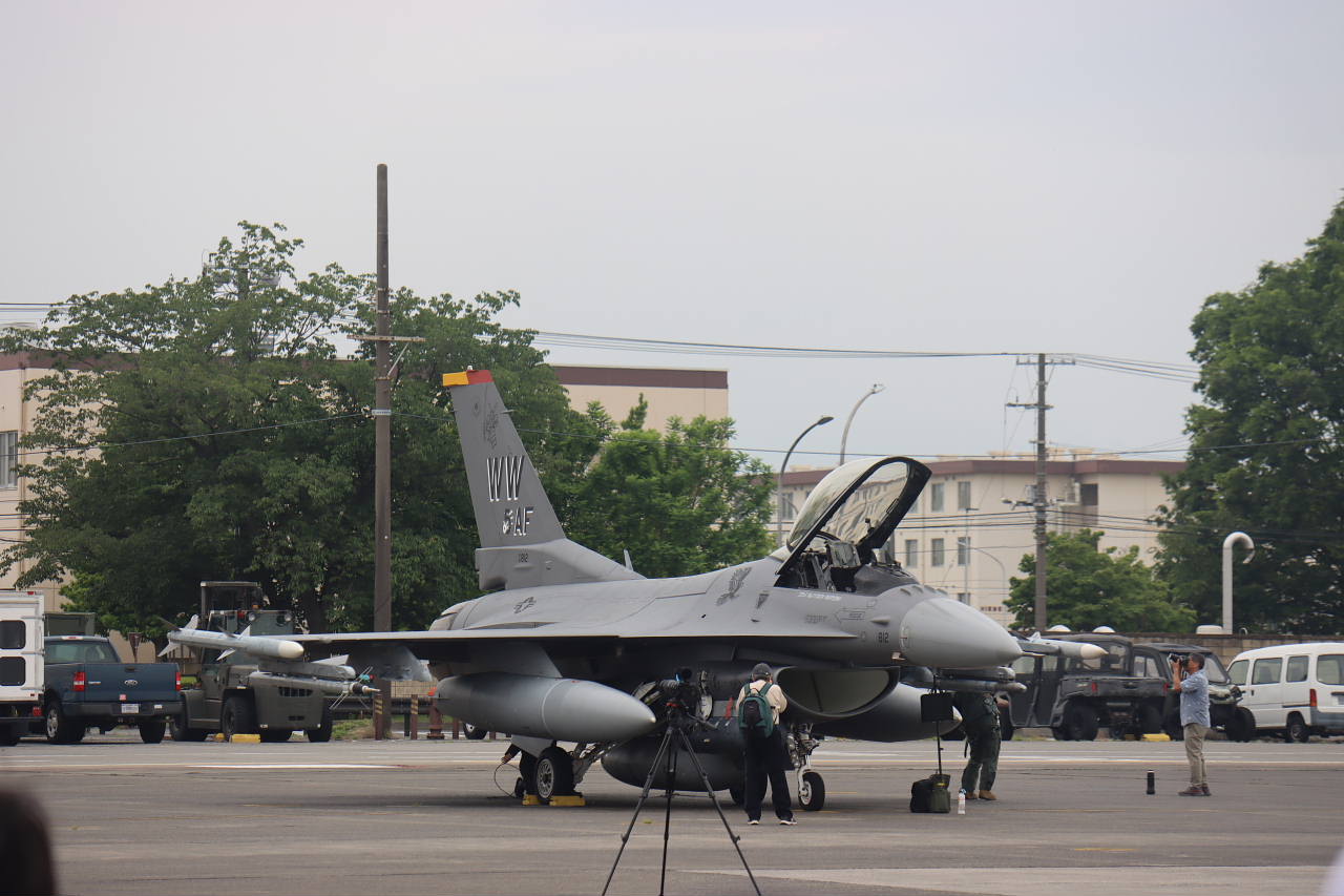 横田基地の友好祭 その2 デモフライト編（2025/05/18） | CB&Bajaのブログ