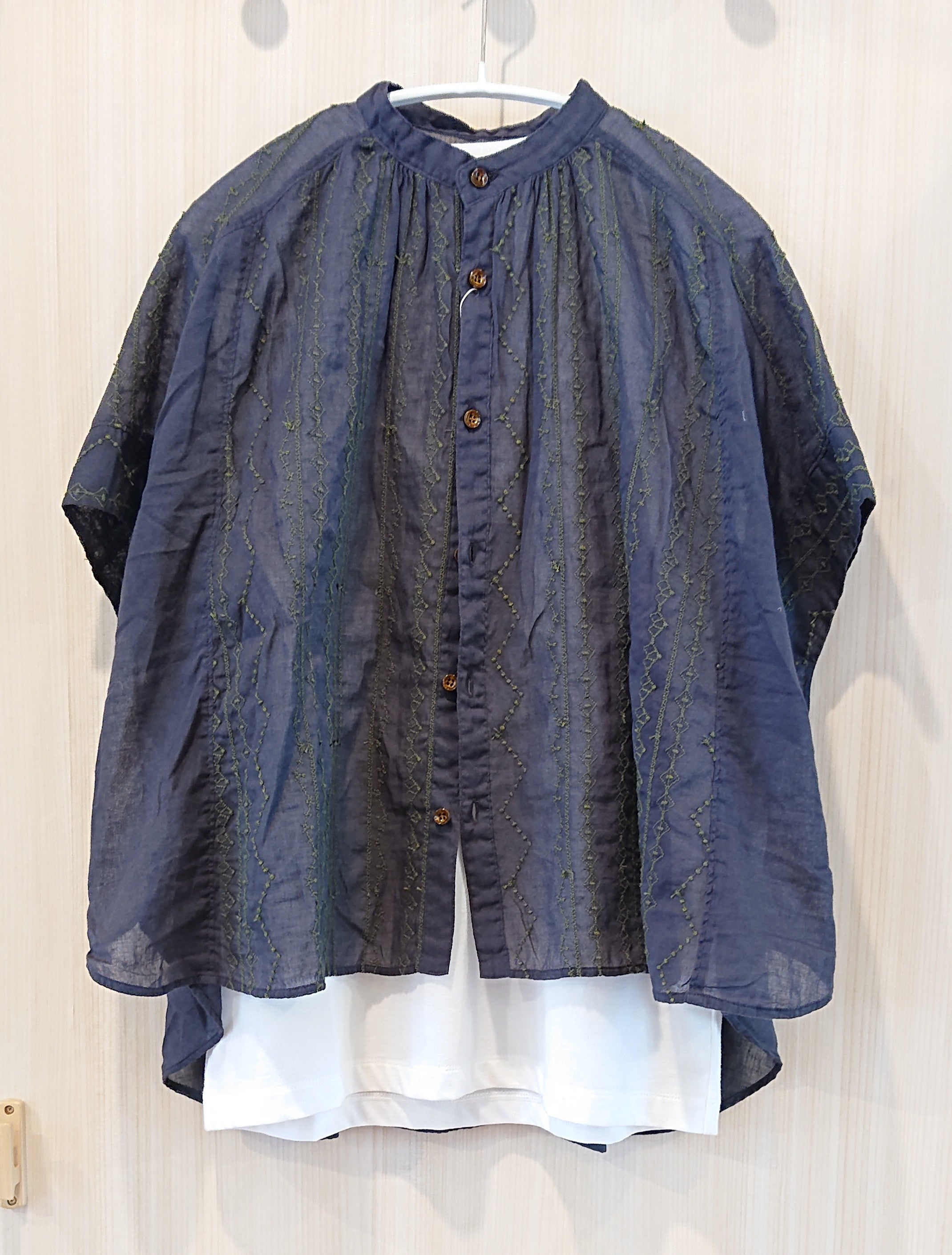 コットンガーゼクロスステッチ刺繍ブラウス。 | ホワイトヒッコリーBLOG